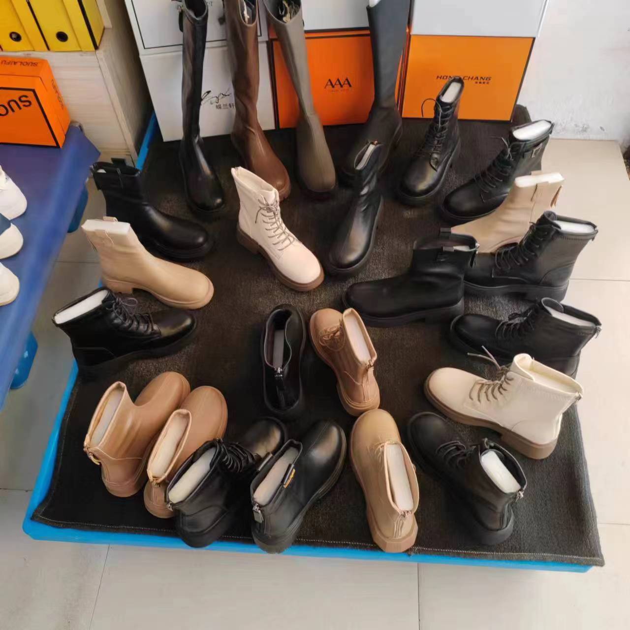 库存鞋子批发女鞋运动鞋老爹鞋尾货小直播鞋创业开店赶集内销外贸