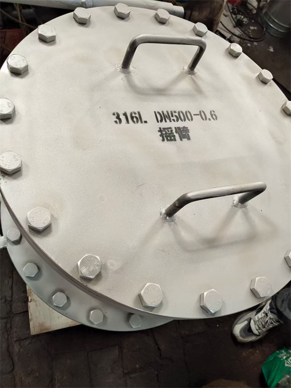 晨铄管道生产DN500 PN6碳钢人孔 垂直吊盖 图纸加工定制