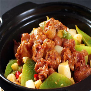 腾宇记黄焖鸡米饭