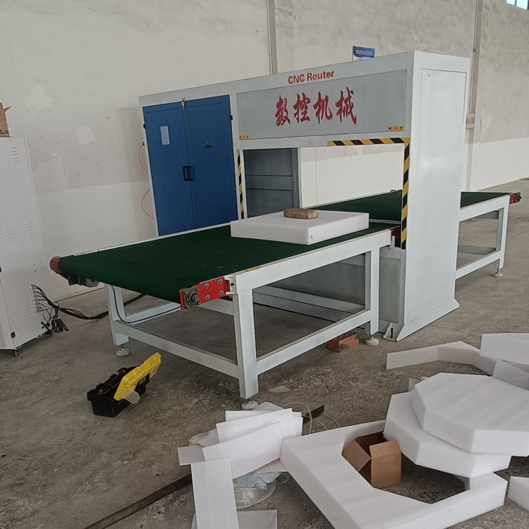 乐璇 包装珍珠棉数控环刀切割机泡棉垫数控造型切割锯