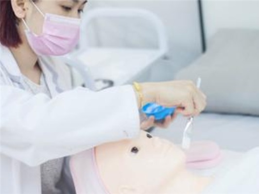 ayako日式皮肤管理