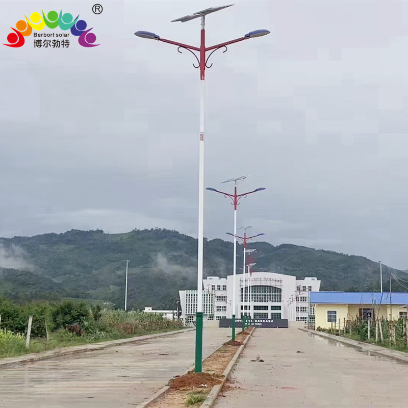 博尔勃特双臂太阳能路灯市政道路户外照明LED路灯杆批发厂家