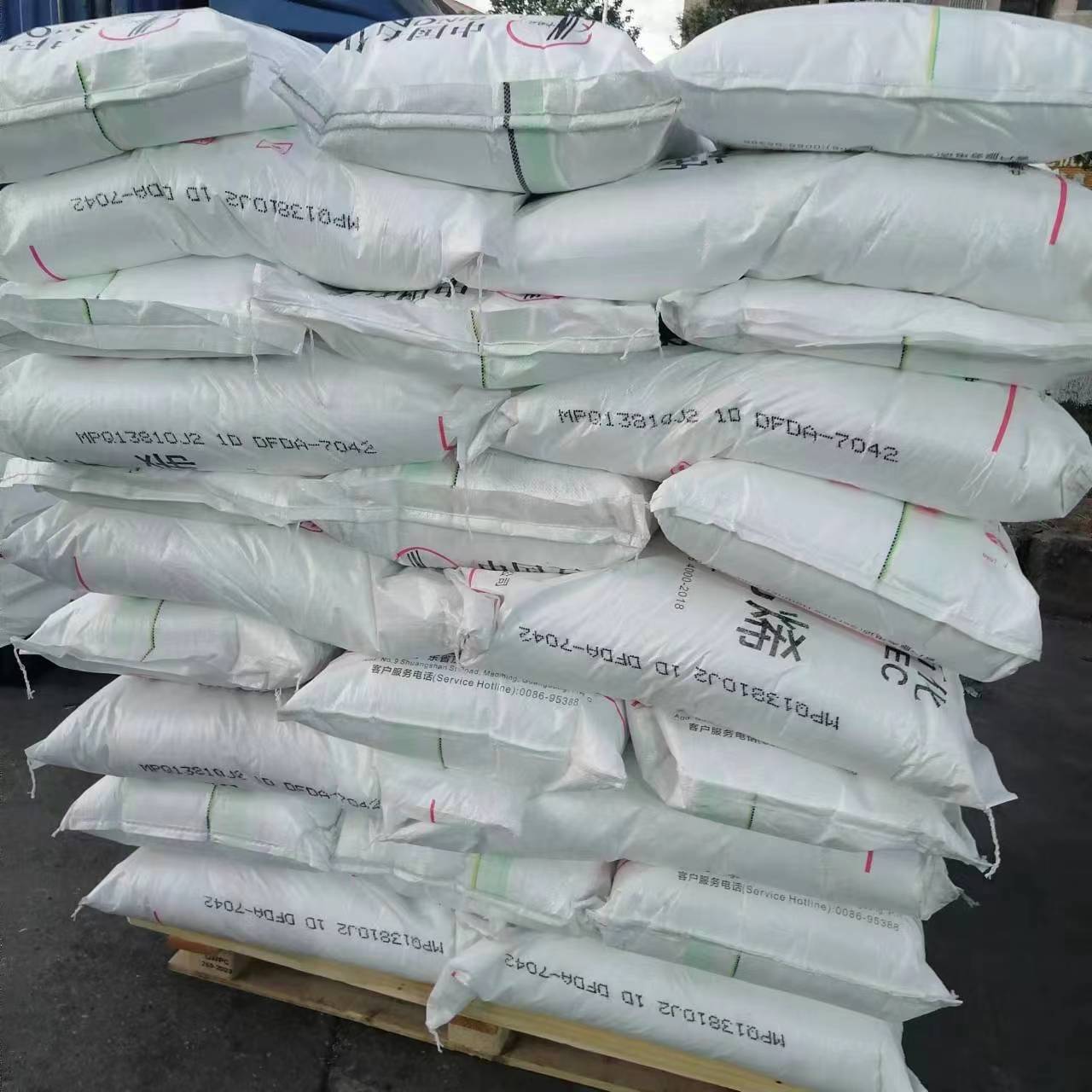LLDPE 茂石化 DFDA-7042粉 薄膜级 PE粉 国产粉料 线型聚乙烯