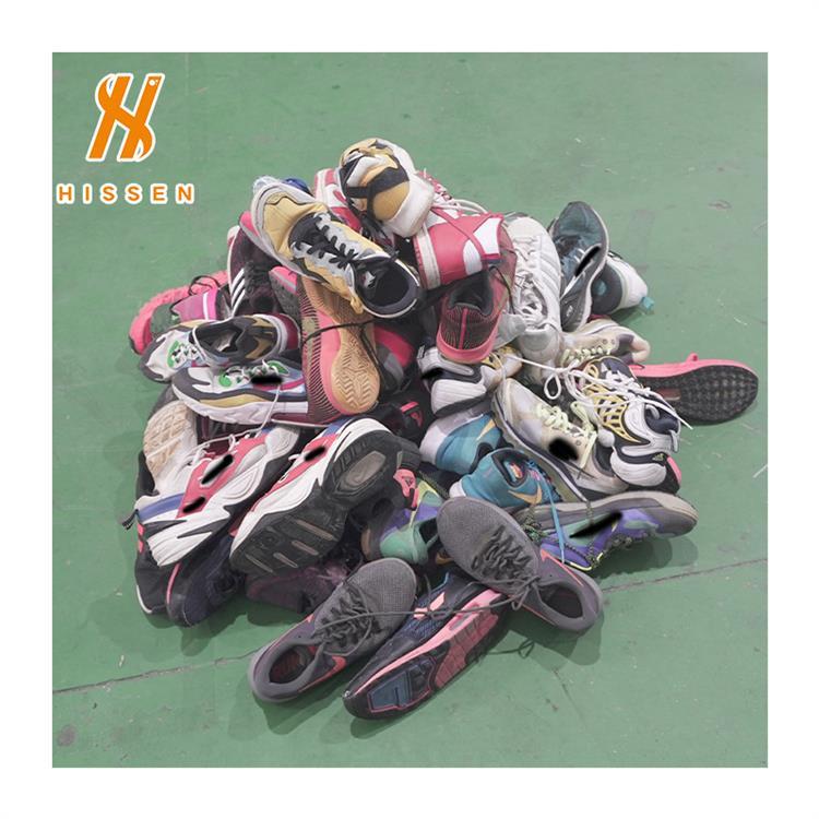 二手鞋论斤称国际品牌鞋男女混合装25公斤/包used shoes original