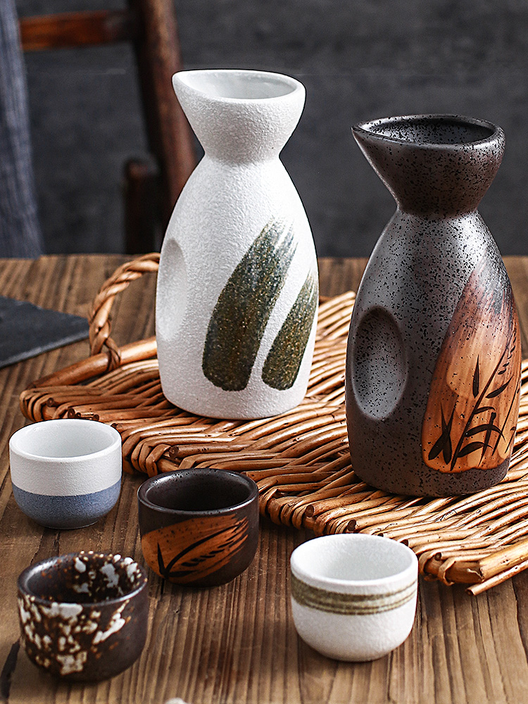 创意日式陶瓷酒具分酒器清酒白酒杯子小酒盅烈酒杯烧酒壶托盘套装