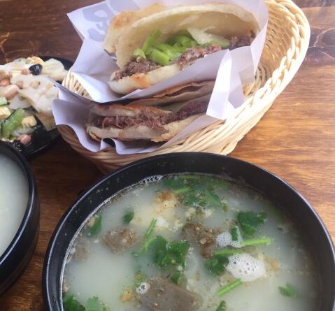 总督府驴肉火烧