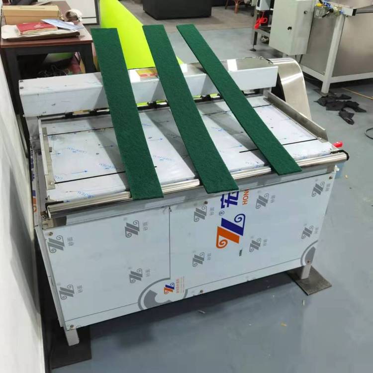 小型600型多功能橡胶不干胶分条机_EVApvc板材圆刀分切机