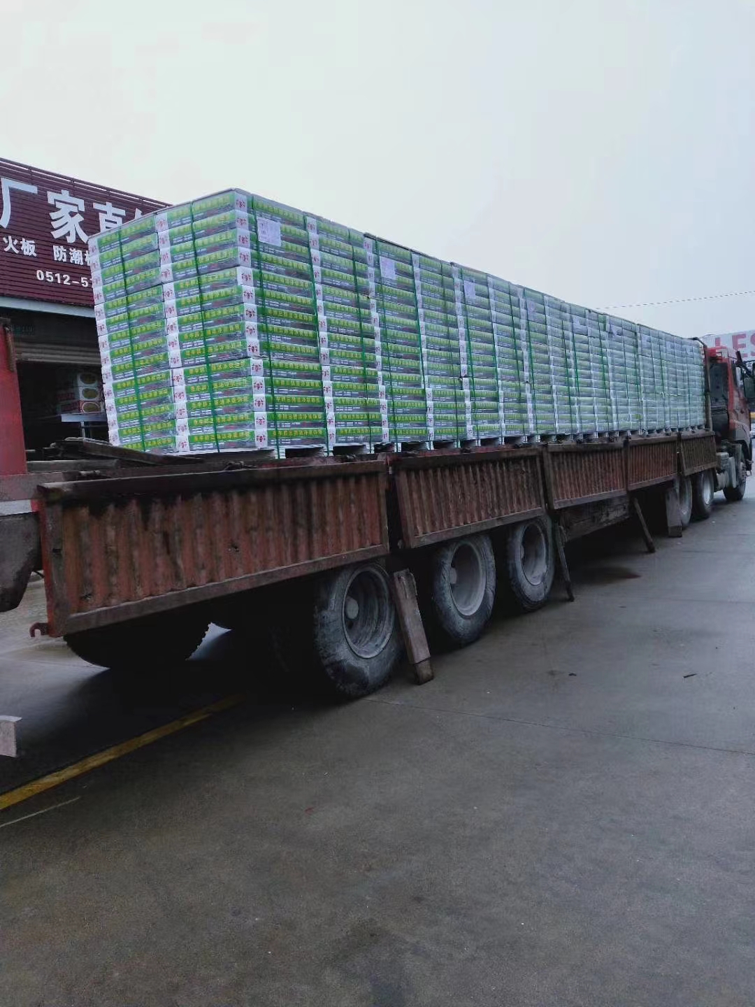 华力装饰建材 烤漆龙骨 吊顶材料 轻钢材质 规格多样