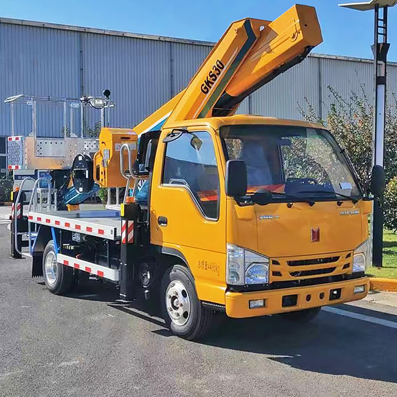 高空作业车 伸缩臂登高作业平台车 直臂式28米30米高空升降工作车