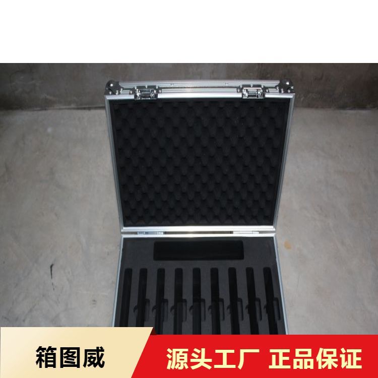 万向脚轮铝合金箱 可售卖地全国 加固便携机 按需定制 品牌直供
