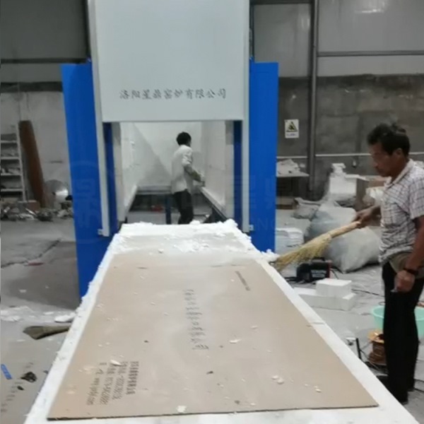 窑炉定制生产 台车式燃气加热炉 技术 节能低耗 星鼎 台车炉