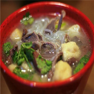 土味老鸭粉丝汤