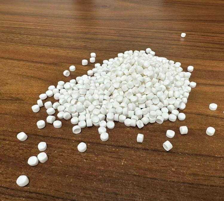 优合生产 各种压力水泵管 PVC颗粒 耐冲击 抗拉伸 耐腐蚀 可定制