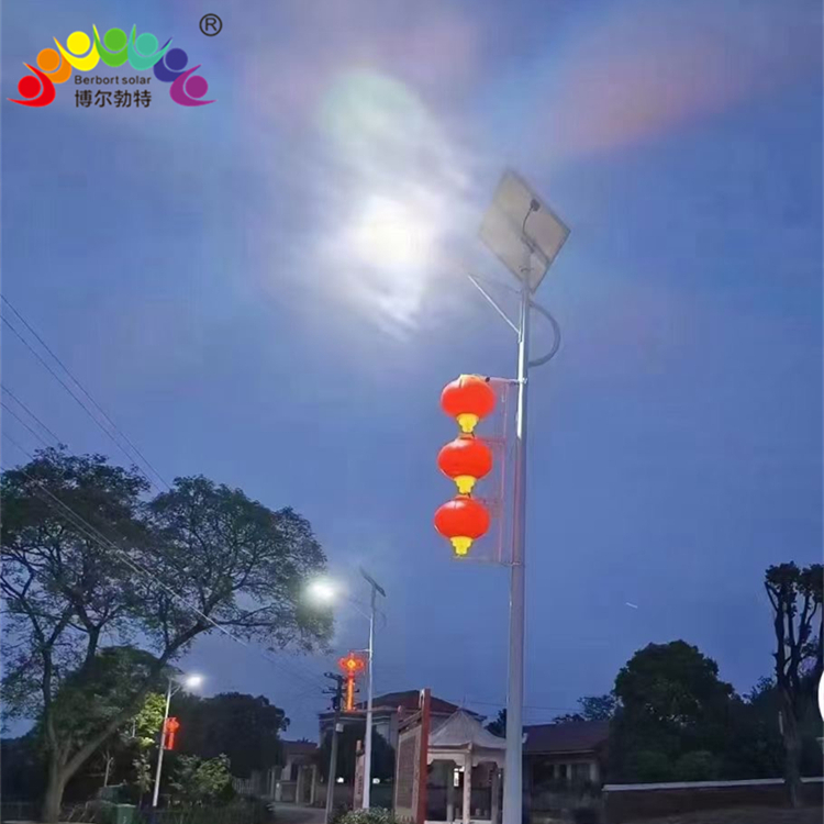 博尔勃特市政道路三连串LED灯笼 太阳能中国结批发